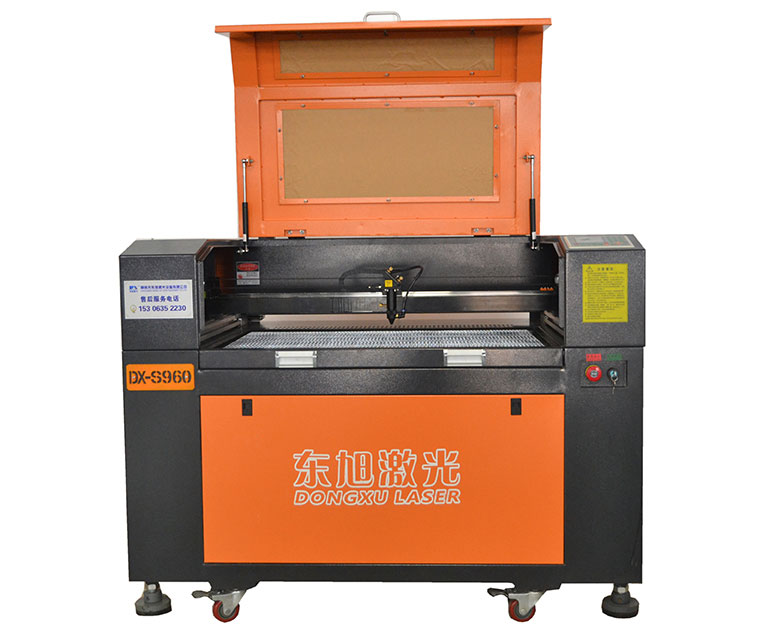 正确使用激光雕刻机的12个注意事项